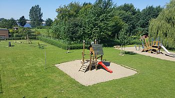 Klettergerüst für die Krippenkinder